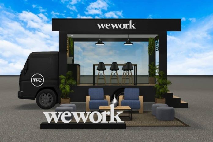 A WeWork lançou a Station by WeWork, uma plataforma que reúne coworkings pelo Brasil. Para divulgar essa novidade e difundir o conceito “trabalhe de onde quiser” da marca, criamos o Truck WeWork. O Truck WeWork proporcionava a experiência real de trabalho em escritórios da WeWork com mesas, cadeiras, Wi-Fi, bebidas e até o famoso café da marca. Ele estacionava em regiões estratégicas de grande movimentação, como centros financeiros, e em frente às praias, presenteando os visitantes com ambientes deslumbrantes. Esse conjunto de elementos transmitia liberdade, conforto e versatilidade que só um escritório WeWork poderia fornecer. Durante mais de 2 meses intensos, o Truck WeWork foi posicionado em locais estratégicos por vários pontos do Brasil – 8 cidades em 7 estados – com mais de 11 mil quilômetros rodados. Contamos com 70 matérias na imprensa, impactamos mais de 36,5 milhões de pessoas, e mais de 700 delas ficaram interessadas em conferir o Truck de perto e em provar que é possível trabalhar de onde quiser. This professional campaign titled 'Truck Station - Trabalhe de onde você quiser' was published in Brazil in January, 2023. It was created for the brand: WeWork, by ad agency: FourHands Agência. This Ambient, Direct, and Integrated media campaign is related to the Professional Services, Transport,