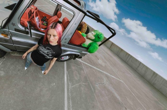 Deutsche Telekom’s ‘NOT A PASSENGER’ Campaign by INGO Stars Wet Leg’s Rhian Teasdale